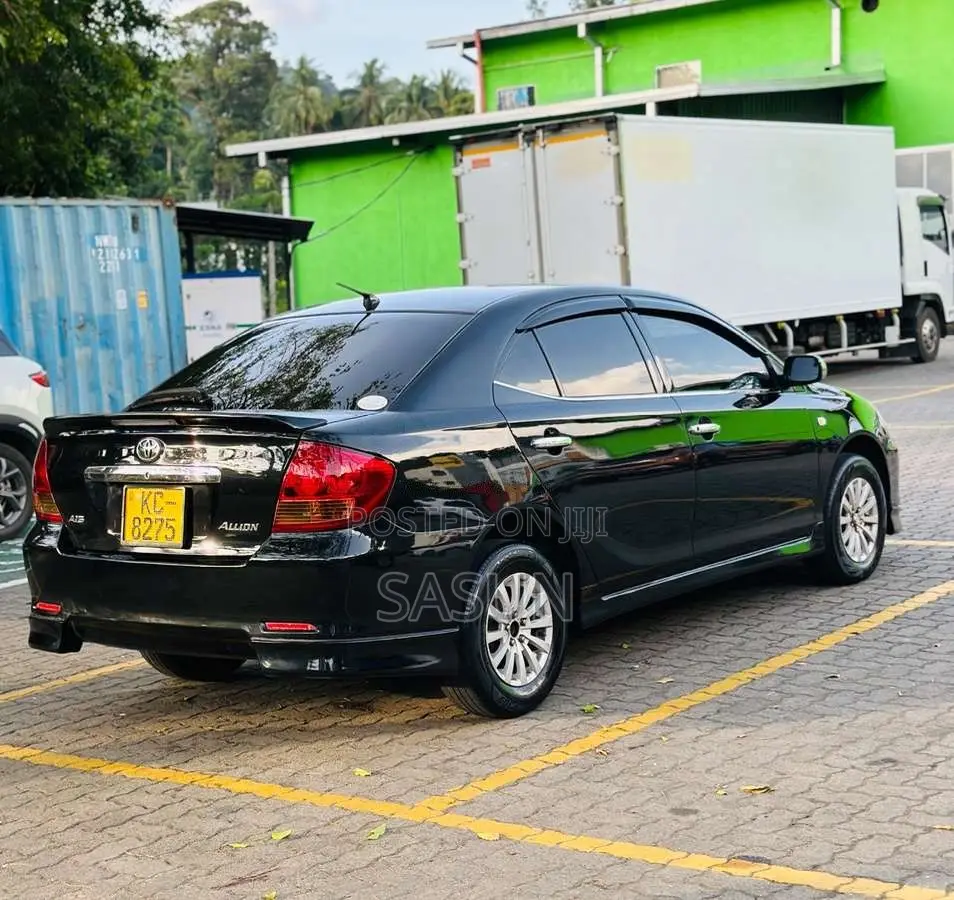Toyota Allion 2003 Car (Used)