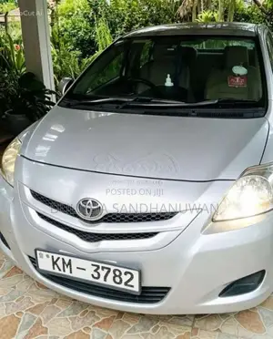 Toyota Belta 2007 Car (Used)
