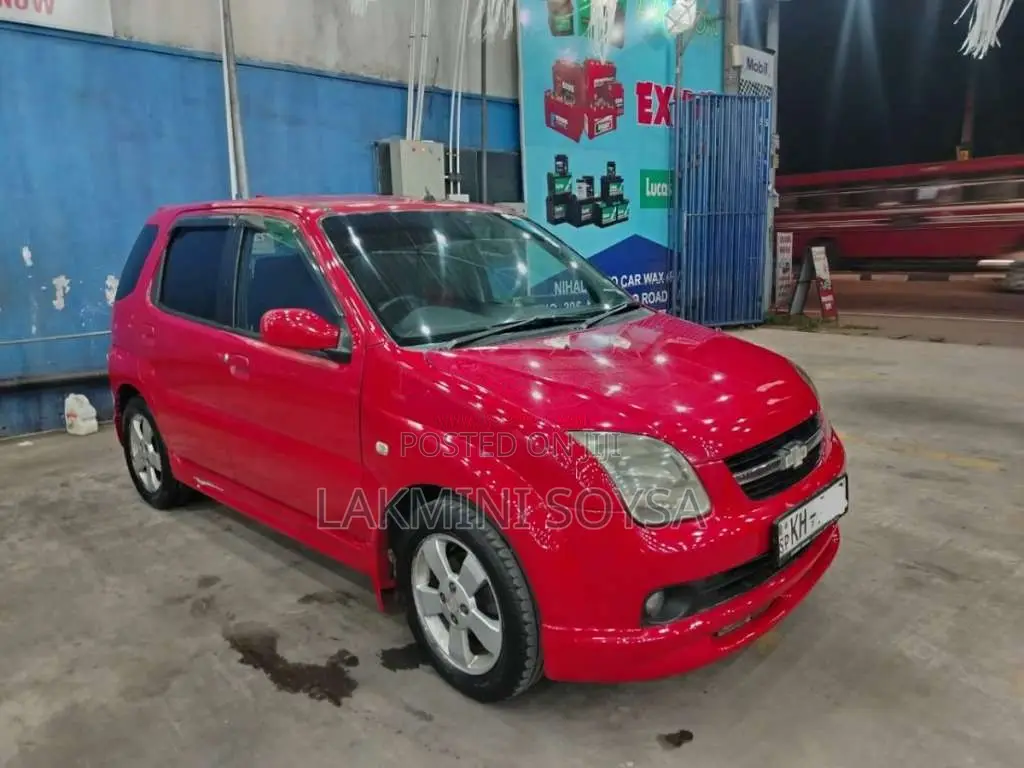 Chevrolet Cruze 2004 Car (Used)