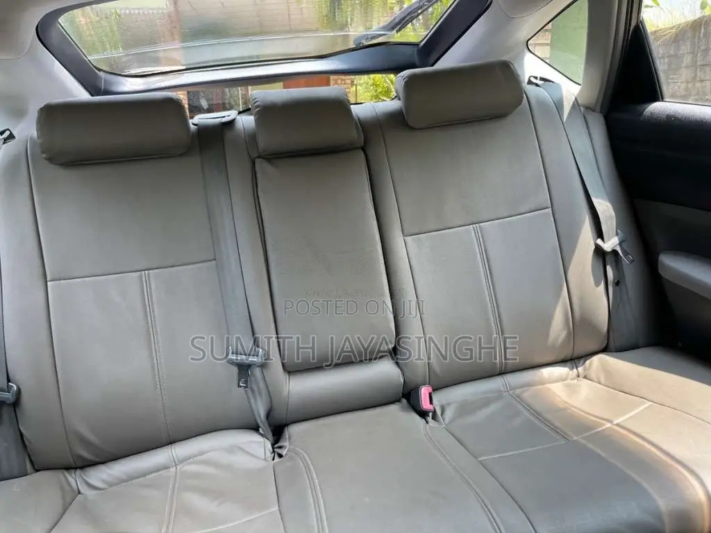 Toyota Prius 2012 Car (Used)
