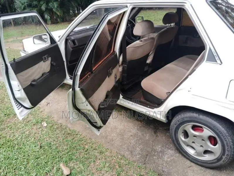 Toyota Carina At 150 1985 Car (Used)