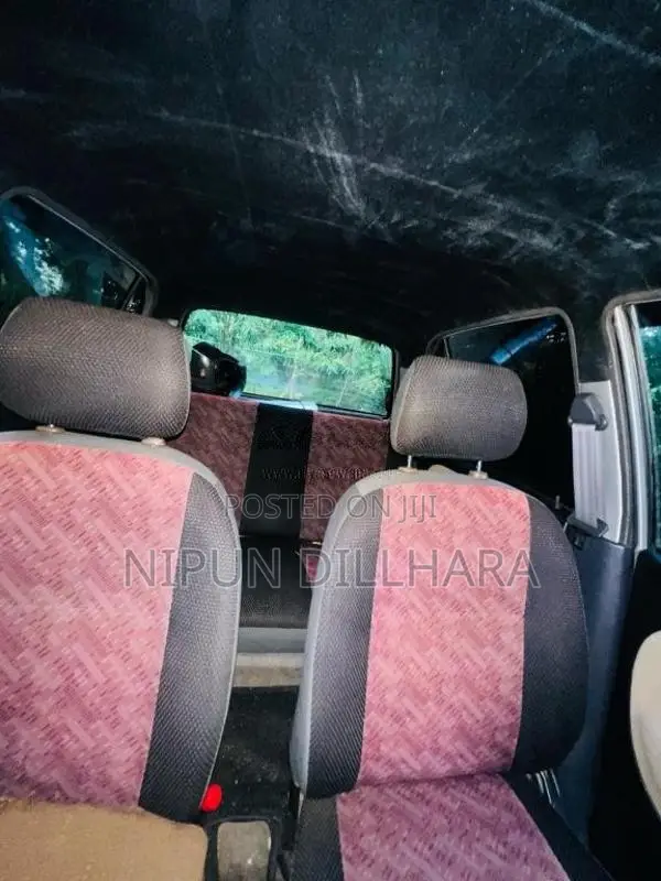 Daihatsu Mira 1997 Car (Used)