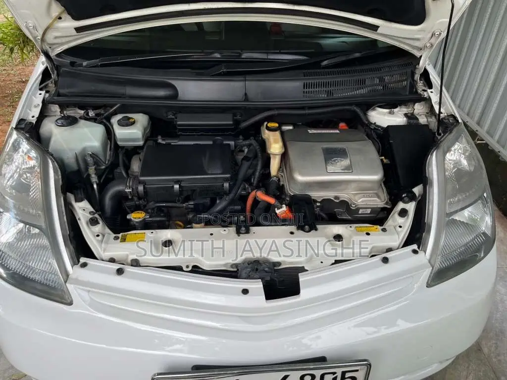 Toyota Prius 2012 Car (Used)
