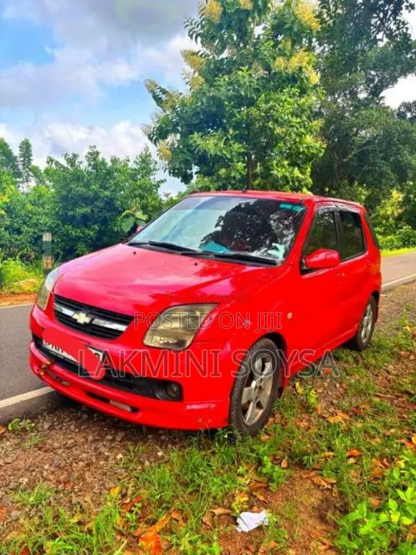 Chevrolet Cruze 2004 Car (Used)