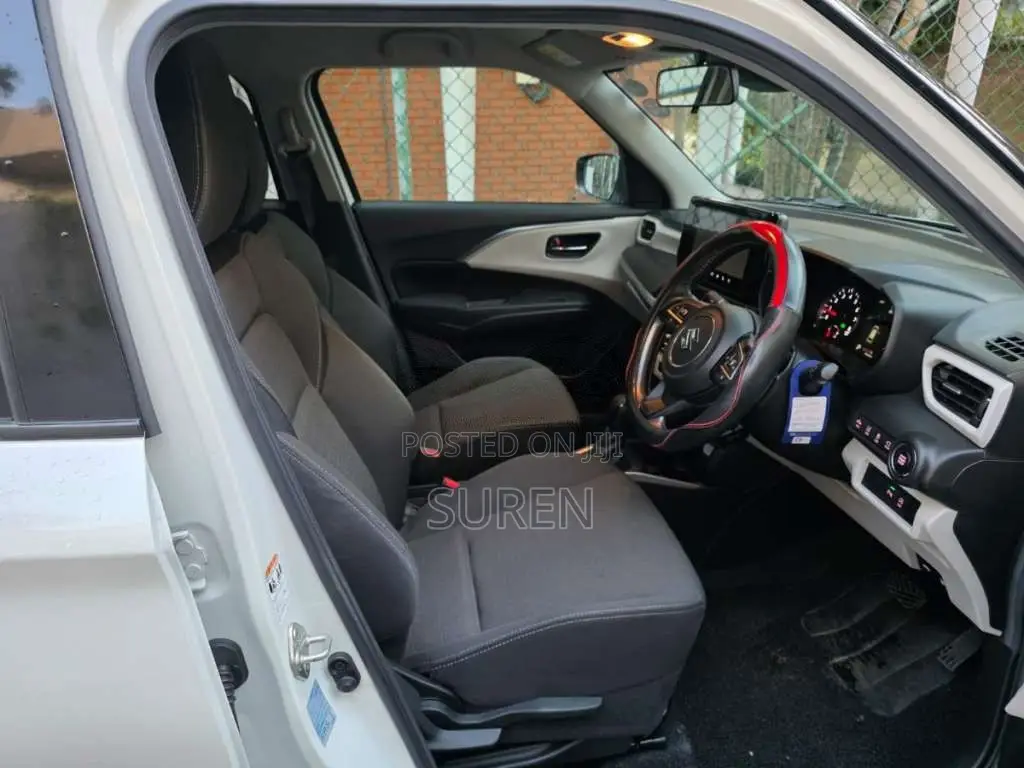 Suzuki Swift 2024 Car (Used)