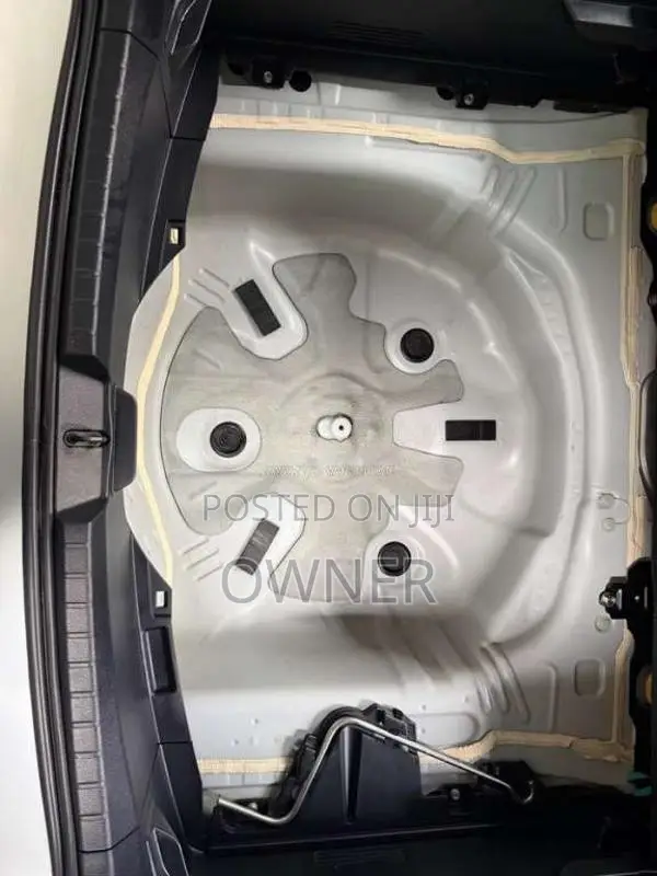 Toyota Vitz Edition 2 2018 Car (Used)
