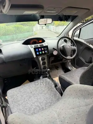 Toyota Vitz 2009 Car (Used)