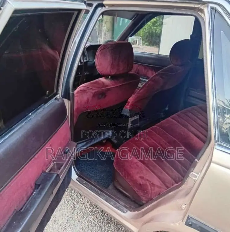 Toyota Corona AT150 1987 Car (Used)