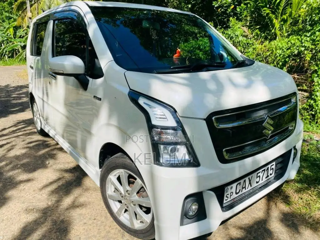 Suzuki Wagon R Stingray 2017 Car (Used)