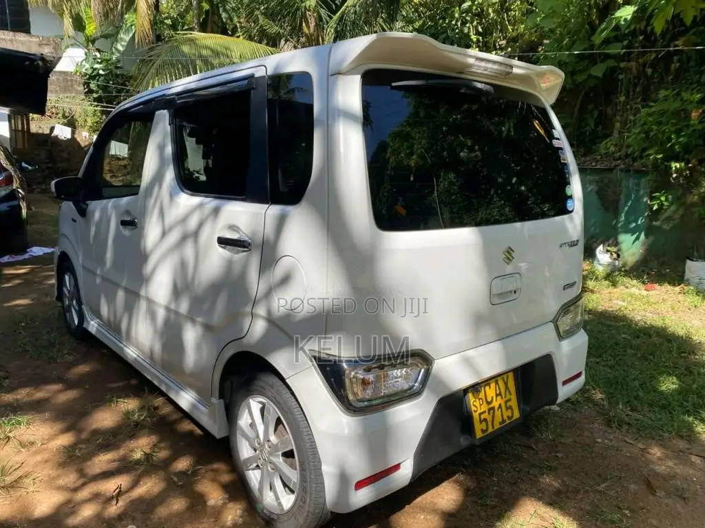 Suzuki Wagon R Stingray 2017 Car (Used)
