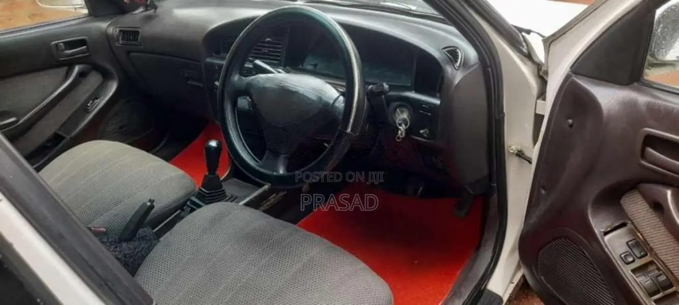 Toyota Camry 1990 Car (Used)