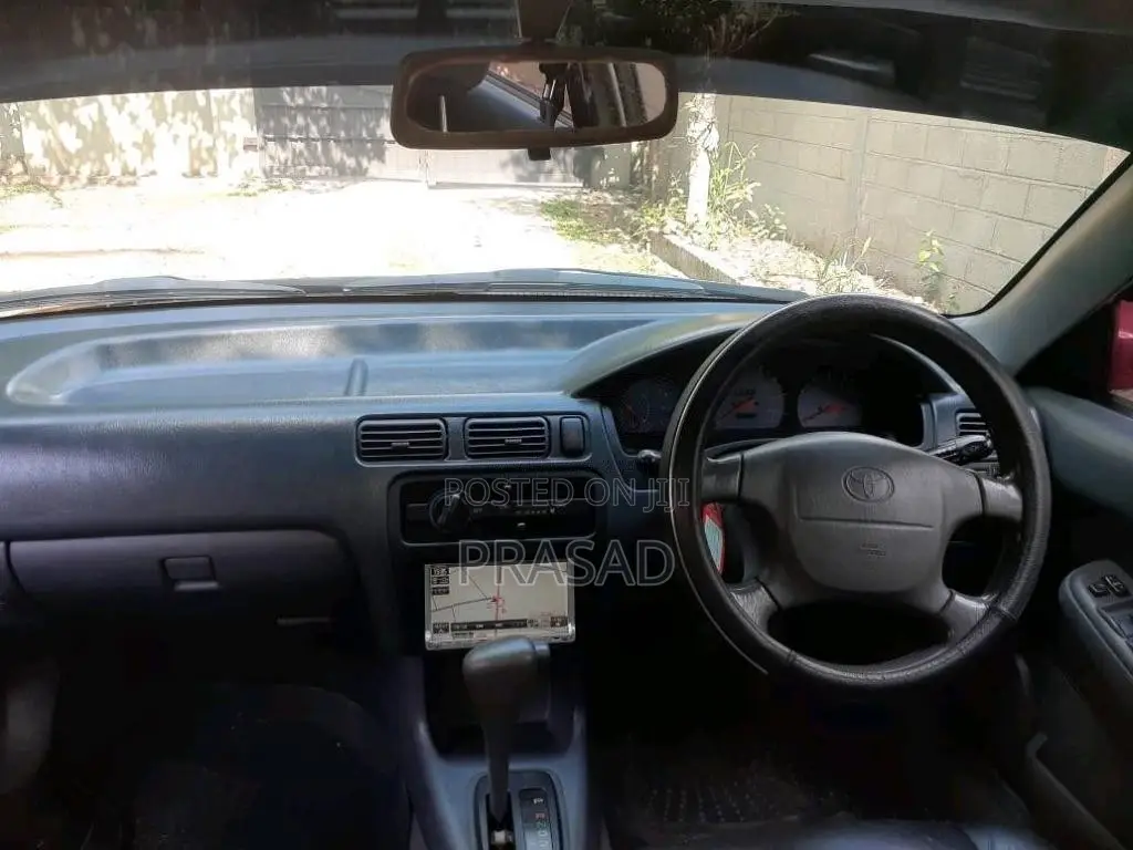 Toyota Soluna GLI 2004 Car (Used)