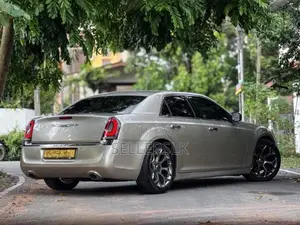 Chrysler 300 CAH 2012 Car (Used)