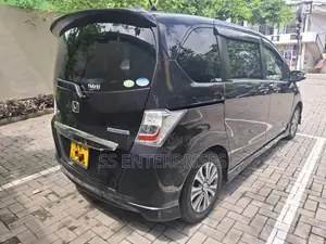Honda Freed 2012 Car (Used)