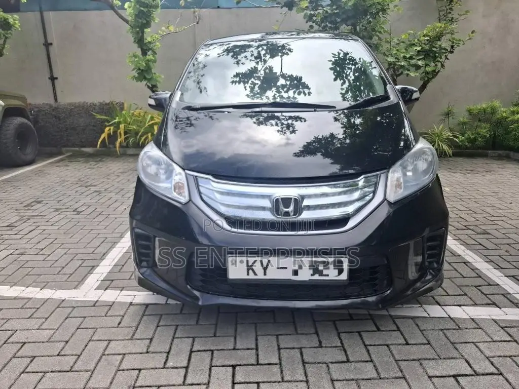 Honda Freed 2012 Car (Used)