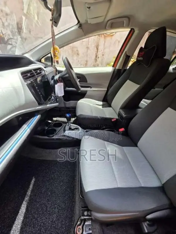 Toyota Aqua 2014 Car (Used)