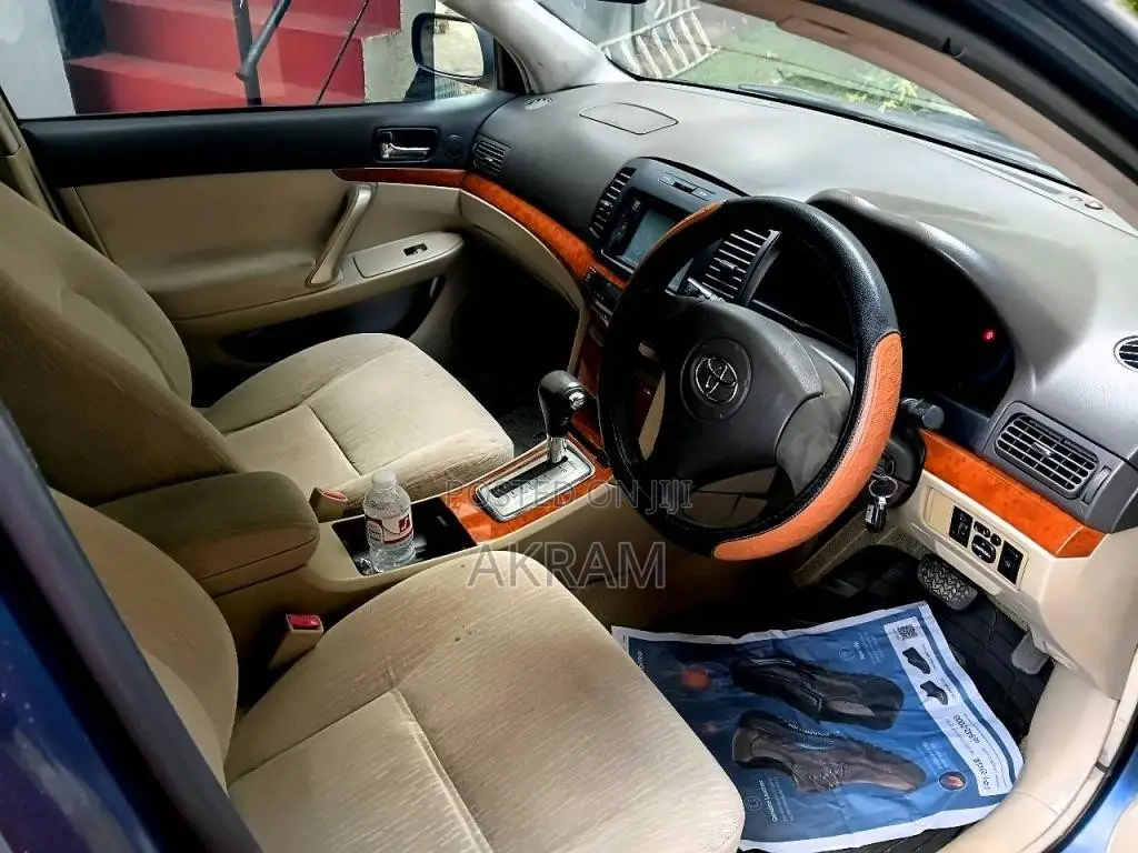Toyota Premio 240 2006 Car (Used)
