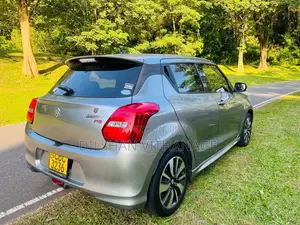 Suzuki Swift RS 2018 Car (Used)