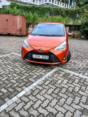 Toyota Vitz Safety 2017 Car (Used)