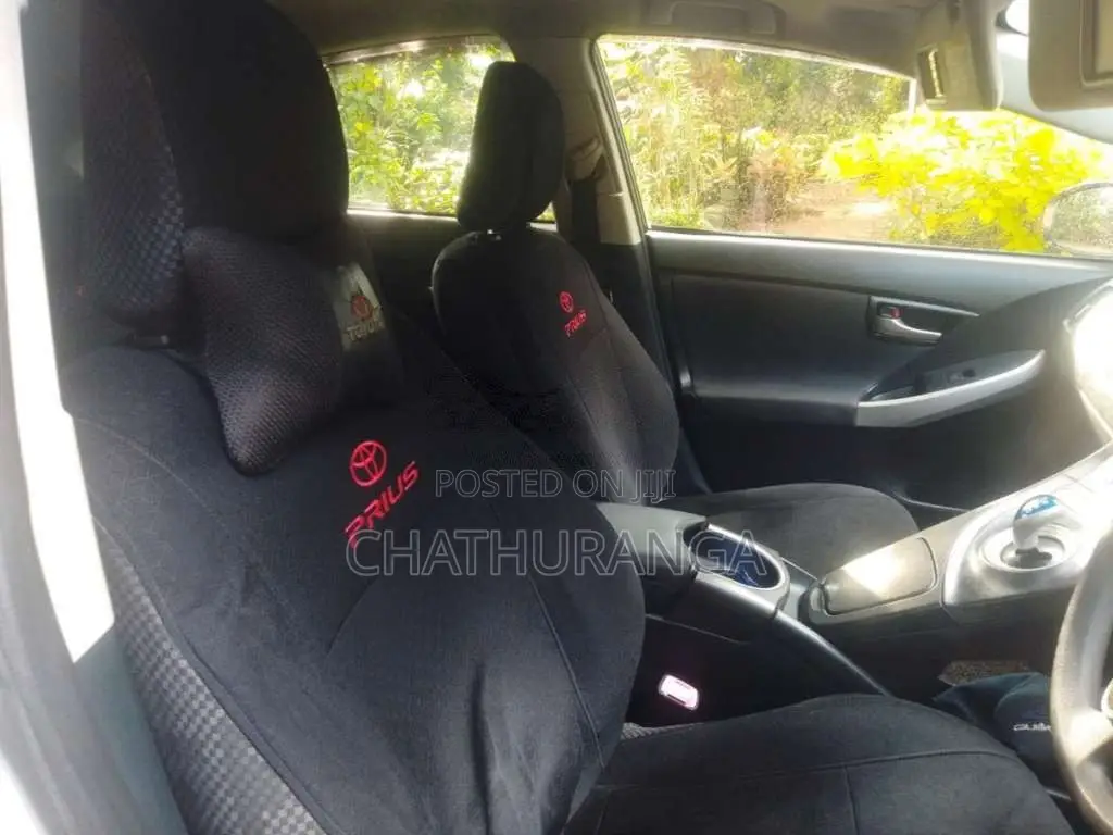 Toyota Prius 2014 Car (Used)