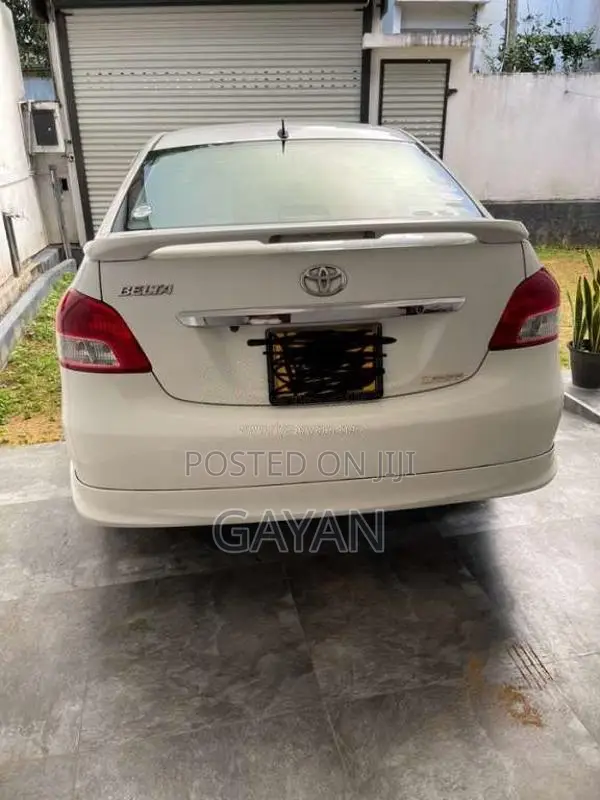 Toyota Belta 2007 Car (Used)