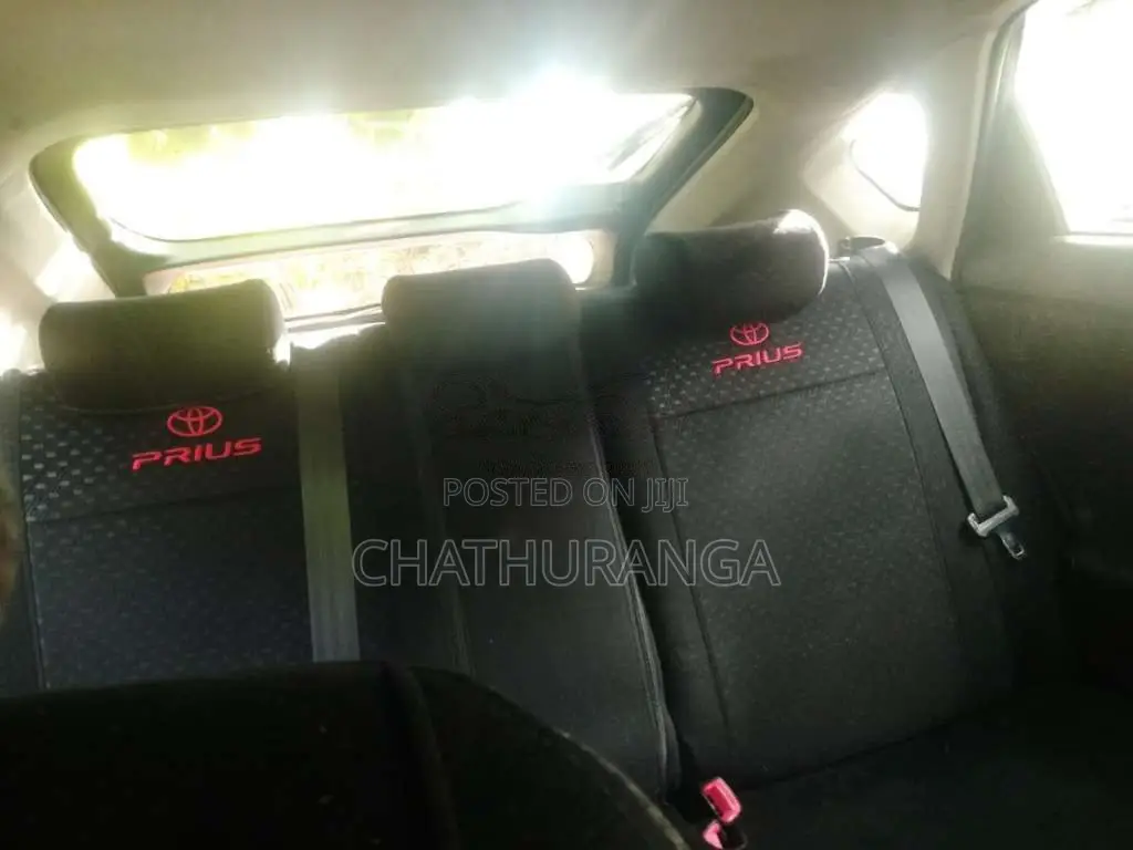 Toyota Prius 2014 Car (Used)