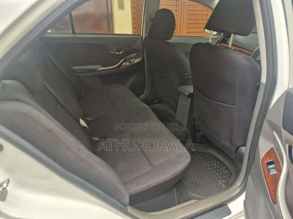 Toyota Allion 260 2013 Car (Used)