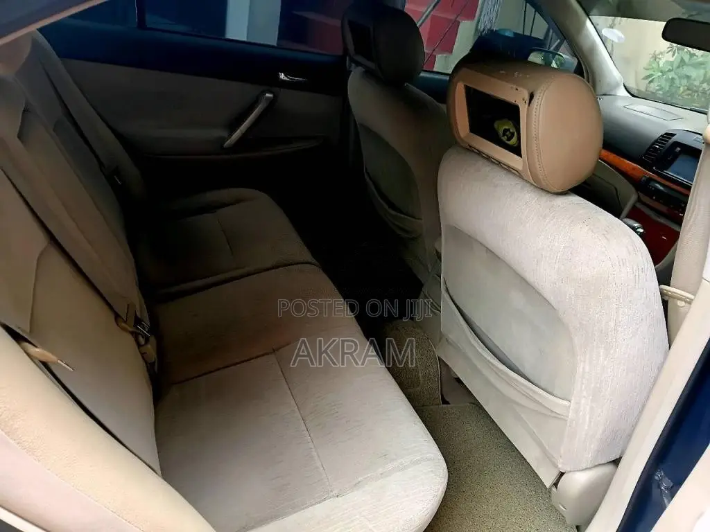 Toyota Premio 240 2006 Car (Used)