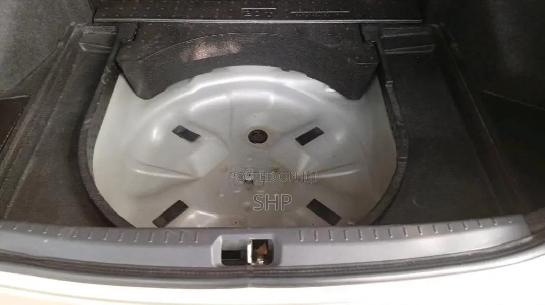 Toyota Yaris 2008 Car (Used)