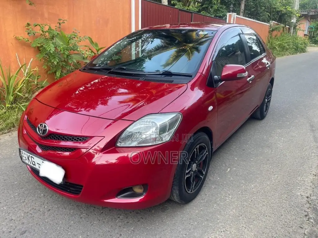 Toyota Yaris 2007 Car (Used)