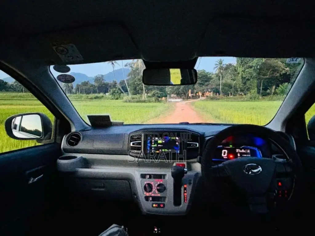 Daihatsu Mira 2024 Car (Used)