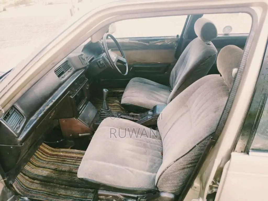 Toyota Corona 150 1987 Car (Used)