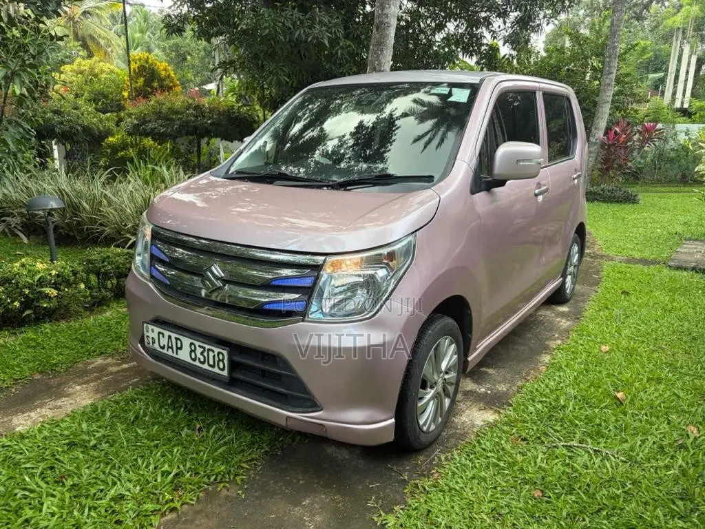 Suzuki Wagon R FZ 2014 Car (Used)