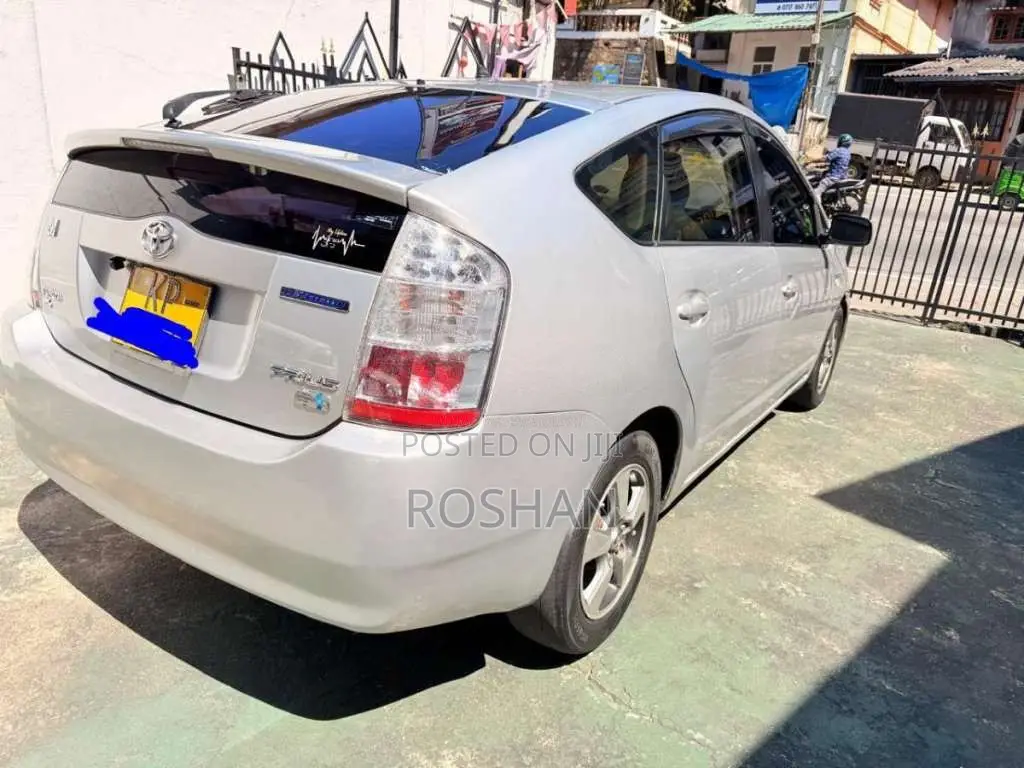 Toyota Prius 2007 Car (Used)