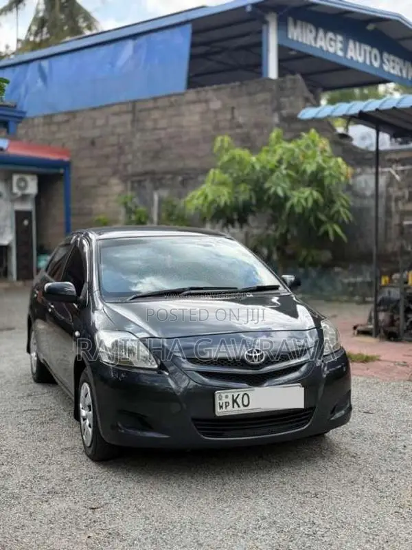 Toyota Belta 2007 Car (Used)