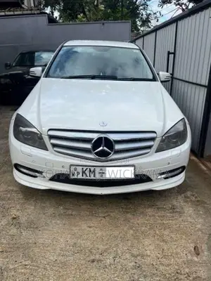 Mercedes-Benz C180 2010 Car (Used)