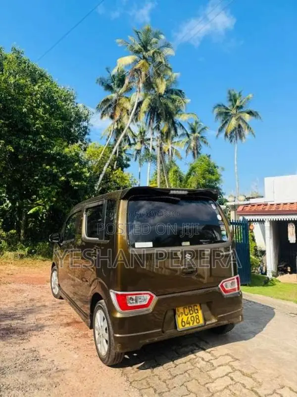 Suzuki Wagon R FZ 2017 Car (Used)