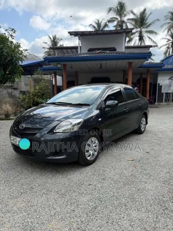 Toyota Belta 2007 Car (Used)