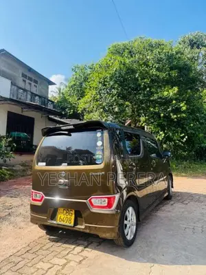 Suzuki Wagon R FZ 2017 Car (Used)