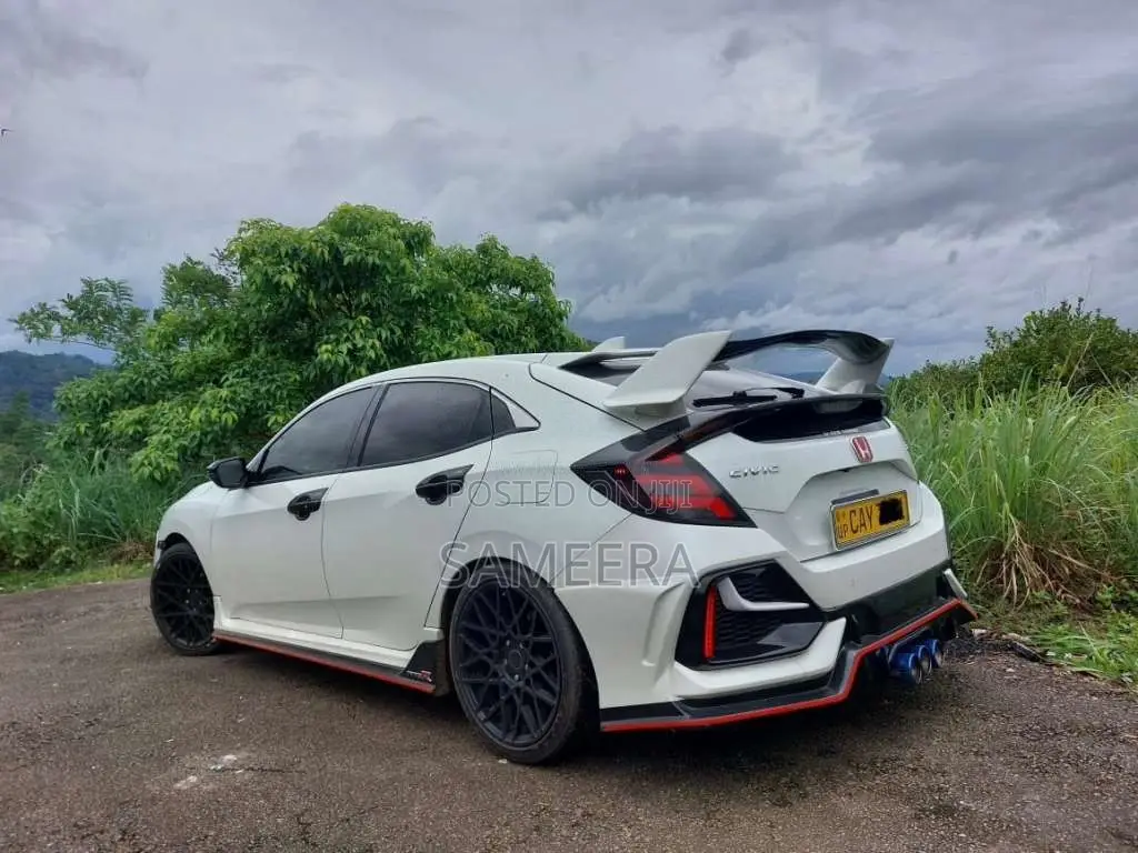 Honda Civic 2017 Car (Used)