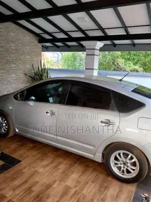 Toyota Prius 2007 Car (Used)