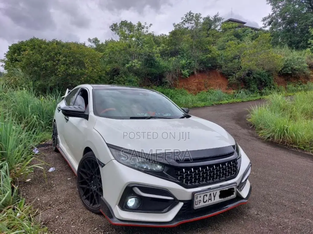 Honda Civic 2017 Car (Used)