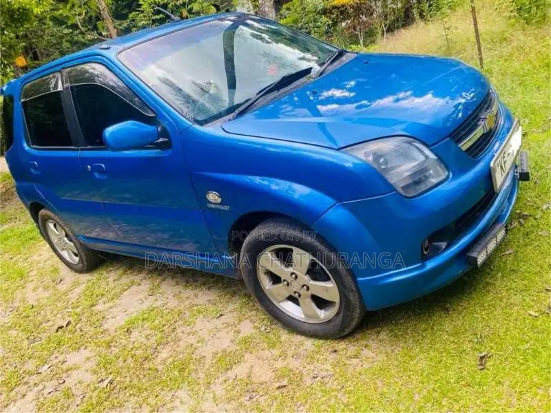 Chevrolet Cruze 2003 Car (Used)