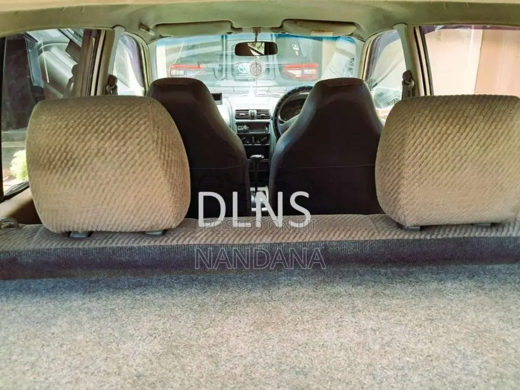 Mitsubishi Minica 2002 Car (Used)
