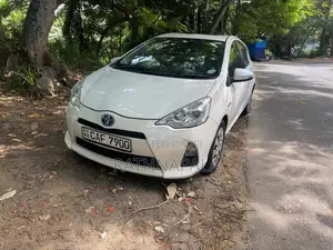 Toyota Aqua 2013 Car (Used)