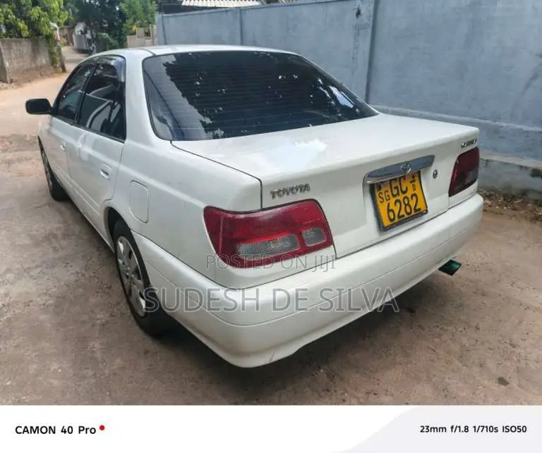 Toyota CT 210 1998 Car (Used)