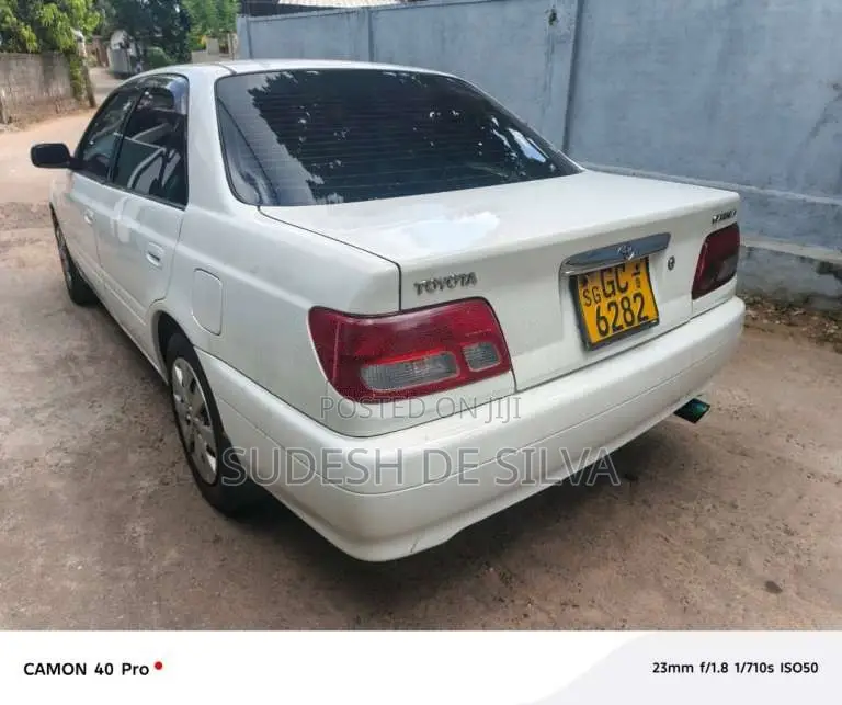 Toyota CT 210 1998 Car (Used)