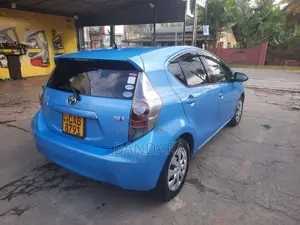 Toyota Aqua 2014 Car (Used)
