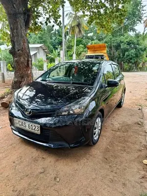 Toyota Vitz 2014 Car (Used)