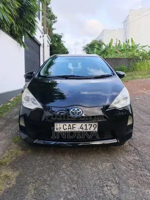 Toyota Aqua S 2013 Car (Used)